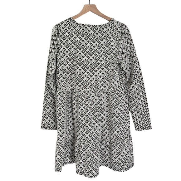 NWT Loft Jacquard Button Flounce Swing Mini Dress Black White‎ Size Medium - Picture 5 of 11